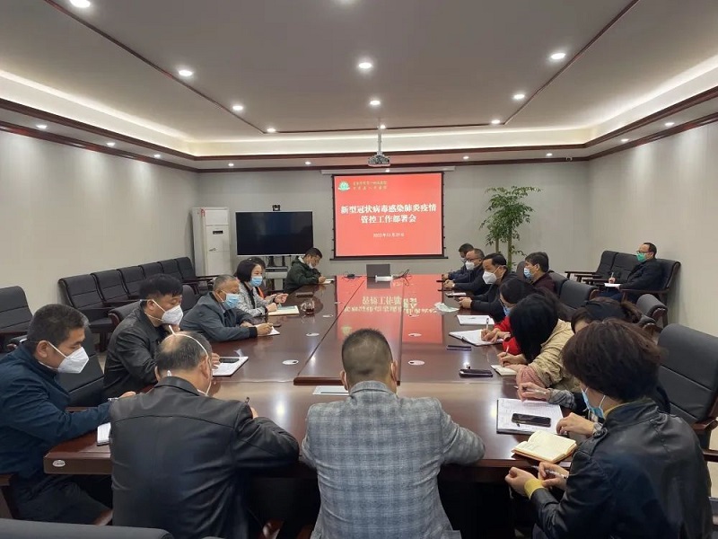 同心抗疫，我們“戰”在一起